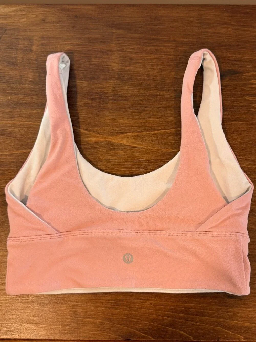 Lululemon Sports Bra Women's Size 4 Pink/White Align Reversible Scoop Neck Yoga